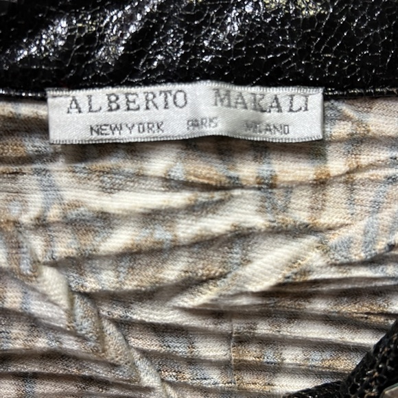Alberto Makali Animal Print Beaded Blouse - Picture 5 of 5